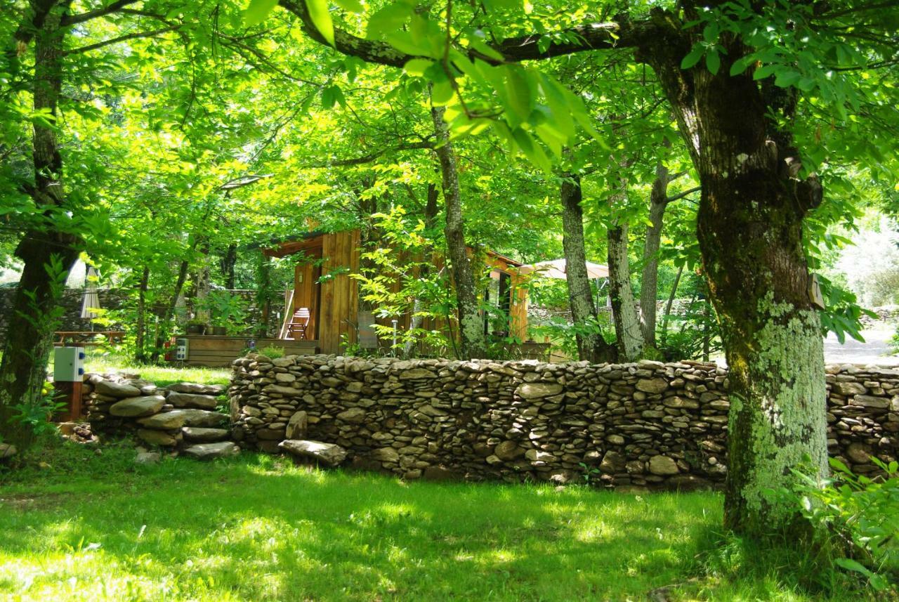 Camping La Châtaigneraie Gravieres Exterior foto